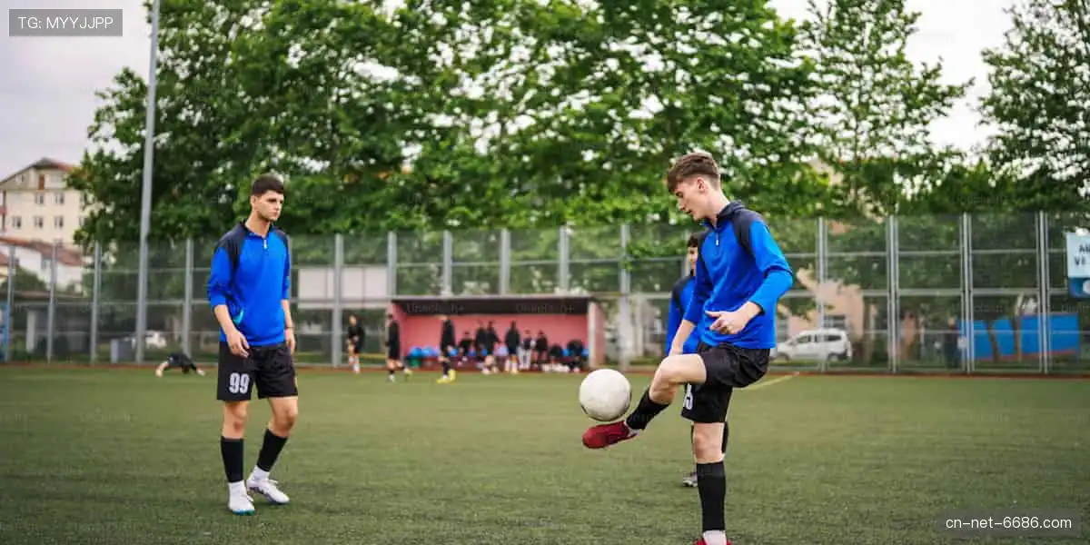 冠军同款,即刻拥有!🏅👕 体育周边,让你离偶像更近一步!